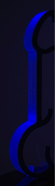 dark blue p